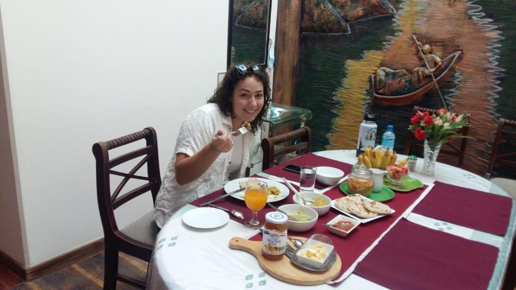 Sunset Hills Apartment แคนดี้ ภายนอก รูปภาพ